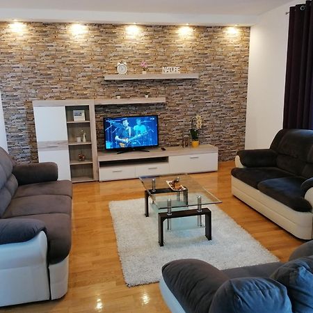 Apartmani Gordana Bibinje Zewnętrze zdjęcie